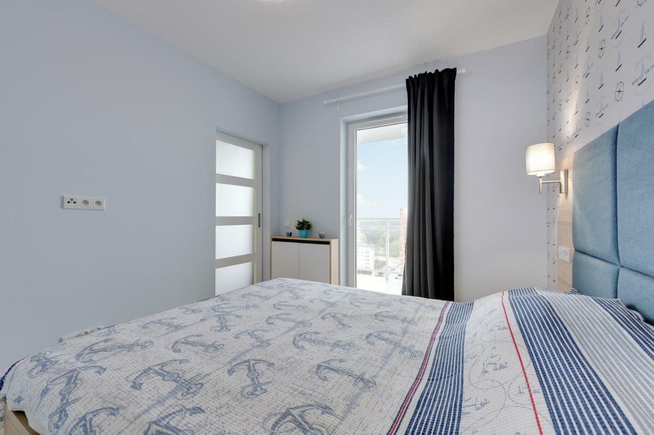 Beautiful Seaside View Apartments - 4 Oceans Premium 그단스크 외부 사진